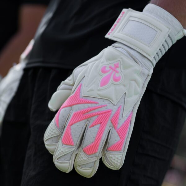 Fleur De Lis GK Nova Pro 2.0s Bubblegum Trim Promo